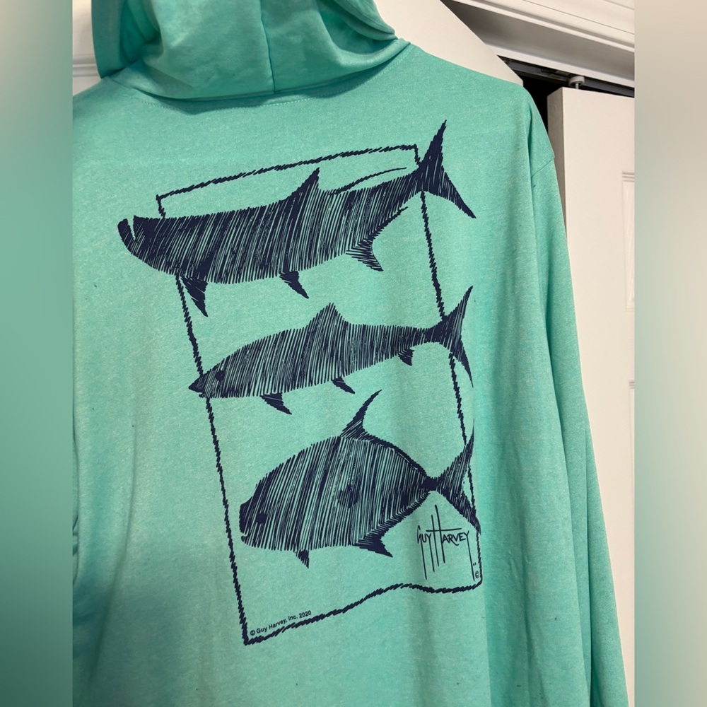 Men's Aqua Graphic Shirt